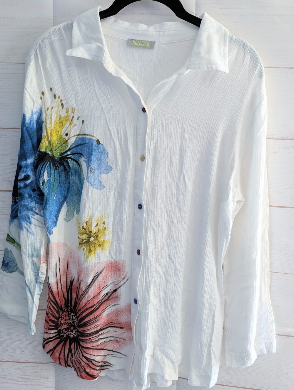Nwot Dolcezza White Floral Artisan  Button-Front Women's Viscose Top
